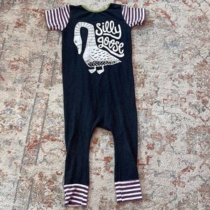 Rags to Raches romper size 5-6